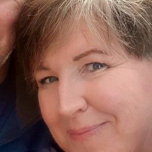 Meet your Posher, Cathy